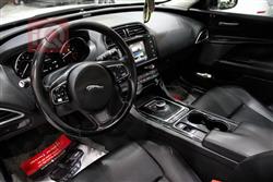 جاگوار XE